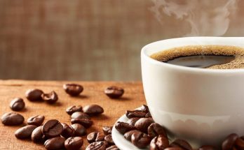 มันทำลายหัวใจ! หยุดใส่ “สิ่งนี้” ในกาแฟ คำเตือนจากแพทย์เฉพาะทาง
